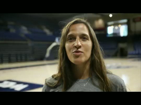 #DimesUniversity all the way -- at @GonzagaBulldogs & at @wnbachicagosky, @Sloot22 keeps on dishin' out.
Since @FortZagWBB can't swing by the Windy City this week for @WNBA playoffs, we thought it'd be fun to recount her time with one of the best PGs to play the game #ZagUp