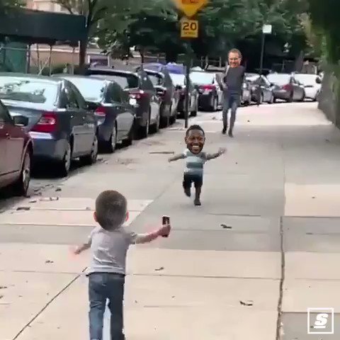 theScore (@theScore) on Twitter photo 11/09/2019 15:54:10 Leaked footage of @AB84 and @TomBrady linking up for the first time. 💀 😂 Leaked footage of @AB84 and @TomBrady linking up for the first time. 💀 😂
