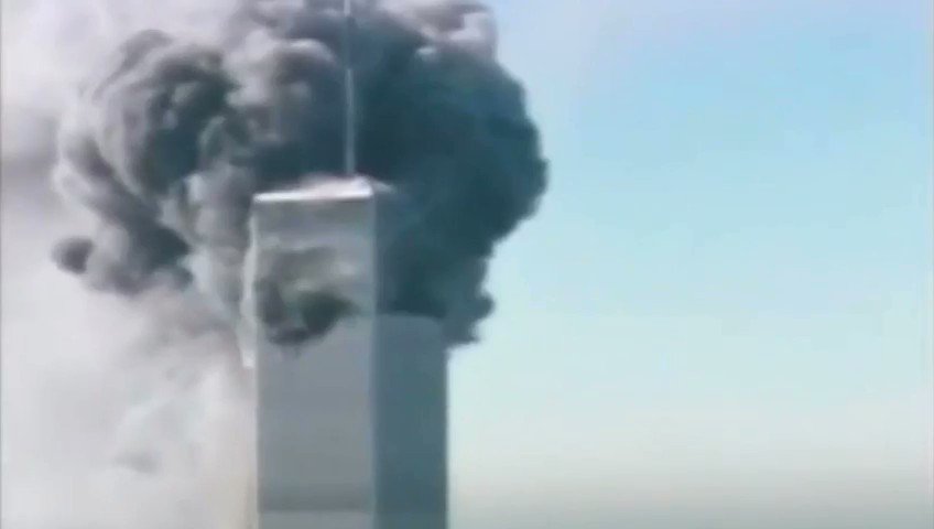 ➡️ Y esta hora, hace dieciocho años, sucedía: un avión chocaba con la segunda de las Torres Gemelas en Nueva York. Así contamos el #11S en Antena 3 Noticias con Matías Prats y Ricardo Ortega 📅 ¿Dónde estabas en este preciso momento? http://atres.red/j5gzp2
