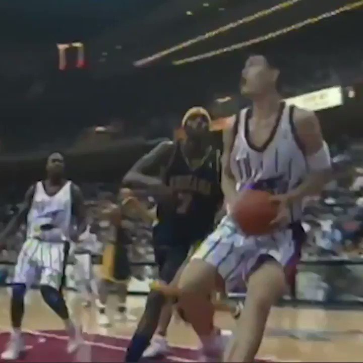 Happy Birthday, Yao Ming. This move is still nasty 