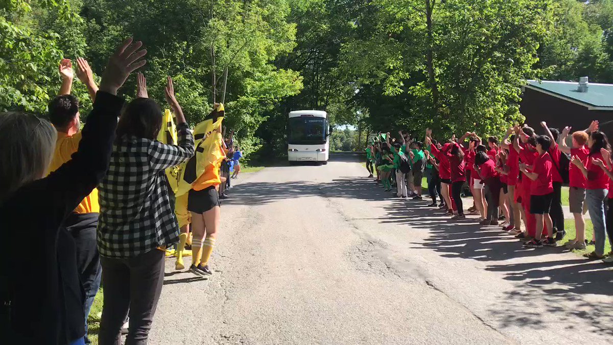 UTS F1 class arrives at Geneva Park - a rousing greeting by S6 class! Very exciting... @utschools