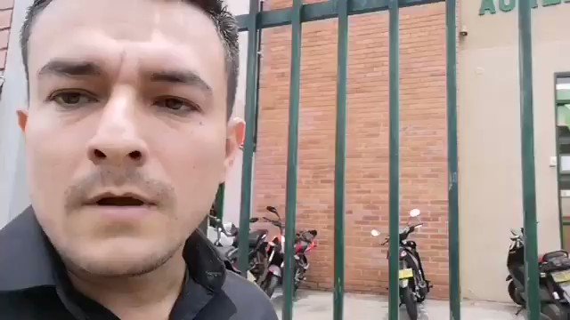Docente del colegio Aurelio Martínez Mutis denuncia que cerraron la Calle de los Estudiantes y cancelaron las clases de las instituciones por un concierto patrocinado por la candidata a la Alcaldía de Bucaramanga, Claudia López.