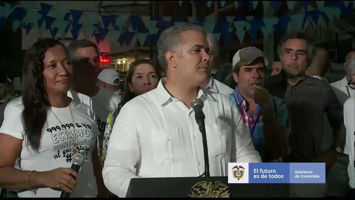 Un gusto haber visitado la casa de Emperatriz Morales, en el barrio La Paz de #Barranquilla, quien es 'El Usuario un Millón' del servicio de gas natural en el Caribe. Queremos llegar con gas natural a regiones apartadas del país, porque eso es Equidad. #OrgulloGasCaribe