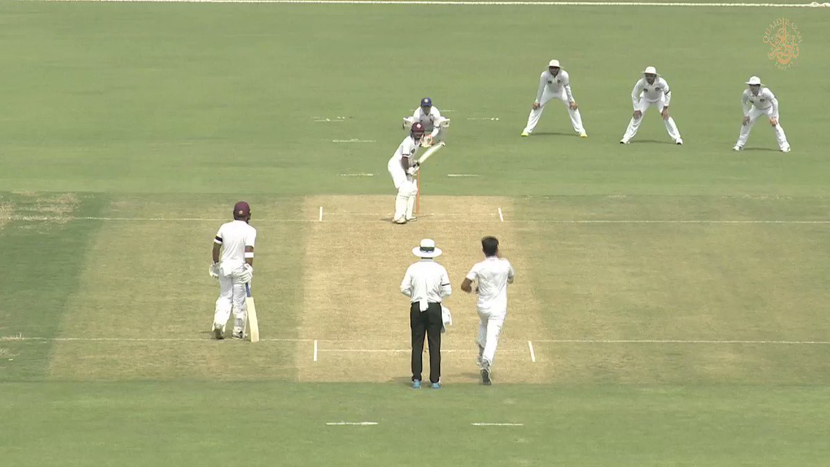 Edged and taken!@RealHa55an removes Imran Rafiq (5).Southern Punjab: 50/2 (16.1 ov). Watch #CPvSP Live ▶️http://youtu.be/19nCxqTAODg #QeA19 #PunjabDerby