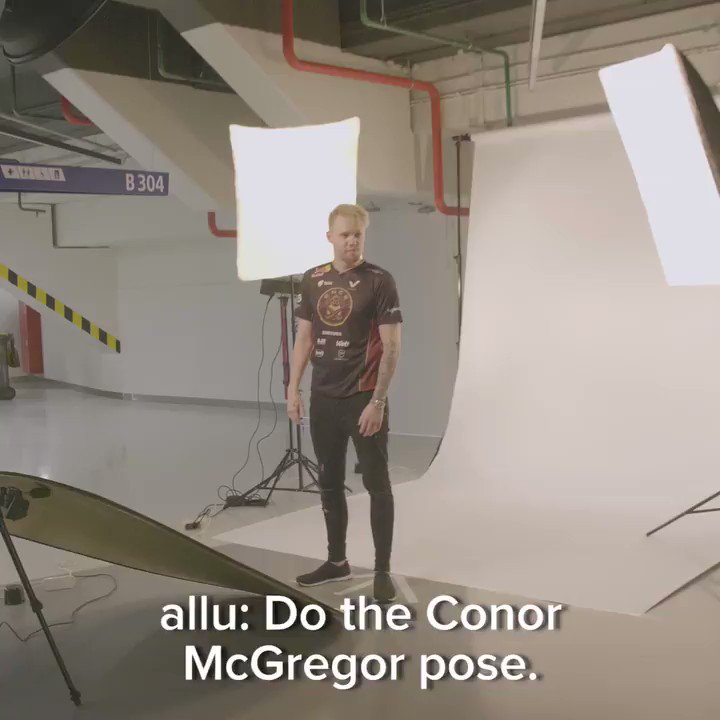 Conor McGregor shows off stunning ten-year transformation from  'featherweight to super heavyweight' ahead of UFC return | The US Sun