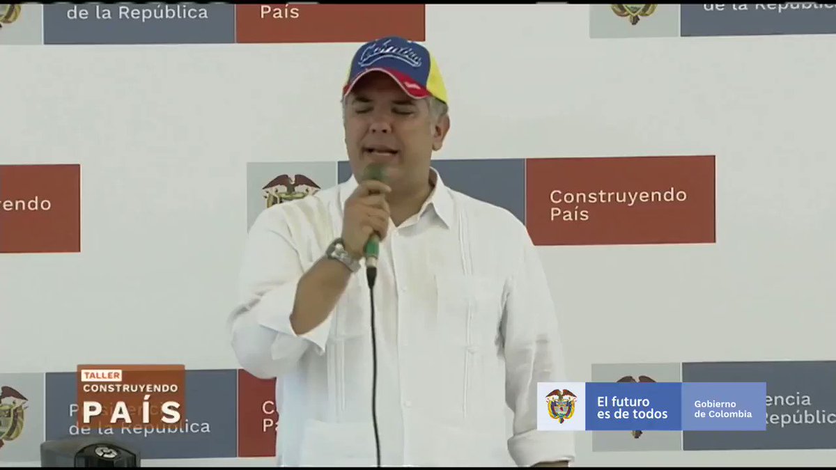 La decisión de @OEA_oficial sobre el llamado a consultas al TIAR, demuestra que la crisis generada por la dictadura de Venezuela es de interés regional y los países rechazan ese régimen. Esto demuestra que Colombia no está sola en esta causa. #BarranquillaConstruye