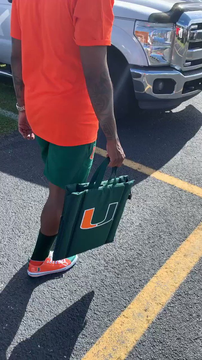Ferrari Simmons (@FerrariSimmons) on Twitter photo 15/09/2019 00:17:56 Great day today 🙌🏾‼️ Great day today 🙌🏾‼️