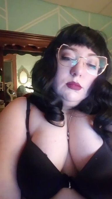Join VeronicaKahn on #myfreecams and #chaturbate now pigs! #bbw #femdom #findom https://t.co/08EeTUK<a href="/tag/myfreecams"class="tags">#myfreecams</a><a href="/tag/chaturbate"class="tags">#chaturbate</a><a href="/tag/femdom"class="tags"><span>#femdom</span></a><a href="/tag/bbw"class="tags"><span>#bbw</span></a><a href="/tag/findom"class="tags"><span>#findom</span></a>