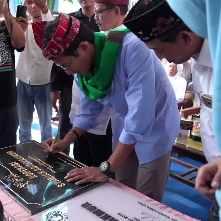 Pada masa kemerdekaan, Koperasi mendapat dorongan besar, bahkan dicantumkan dalam UUD 1945. Sayangnya, Koperasi sebagai salah satu alat perjuangan, saat ini tidak berkembang sepesat BUMN & swasta. Jumlah Koperasi mencapai 180 ribu, tapi banyak yang hanya tinggal papan nama.