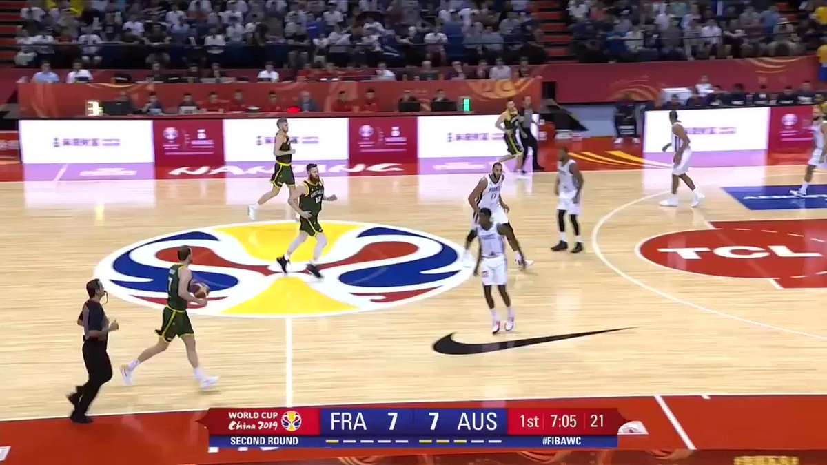 BOOMERS | Aron Baynes did it all against France in group play, dropping 21 points while providing countless game changing plays on the defensive end.
Tip-off is at 6pm on @FOXSportsAUS and @kayosports!
Subscribe➡️: http://bit.ly/2UiusHm
#GoBoomers #AustraliaGotGame #FIBAWC