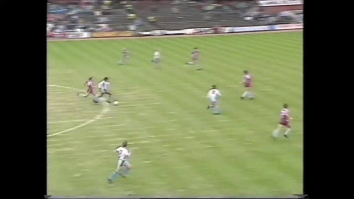 A compilation of #WHUFC goals from away league games against Aston Villa, featuring @PaulInce, @MaccaFrank, @donhutch4, @TonyCottee9, @trevor8sinclair, @FredericKanoute, @RobertZamora25, @Mazer_9 & @Aaron_Cresswell #COYI