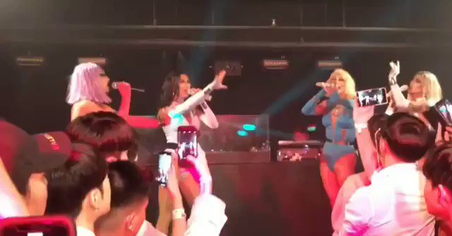 Drag Queens saw Mamamoo being discredited and ignored when others replicated their stage with gender fluid dancers and said 'THIS WILL NOT DO' and proceeded to cover Mamamoo better than anyone else EVER has.