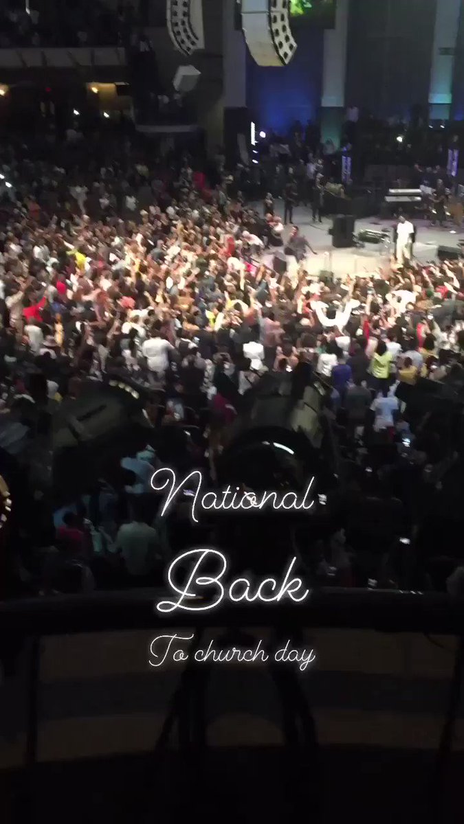 Sunday Service @newbirthmbc by #KanyeWest #nationalsuicidepreventionday 🙏🏾#riptayloroneal #nationalbacktochurchday 😏looking for @yungbabytate 🌚