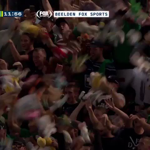 isso é Futebol !!!
A diretoria do Feyernood na Holanda convidou crianças atendidas no hospital infantil da cidade para assistir um jogo do campeonato
A torcida visitante do Ado Den Haag ficou sabendo que o local delas seria logo abaixo deles é olha o que os visitantes fizeram : https://t.co/H3TeIDZWtY