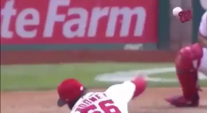 😰ESCALOFRIANTE‼💥⚾️Así fue el pelotazo al rostro que sufrió Charlie Culberson en el juego entre los Naciolaes de Washington y los Bravos de Atlanta. AUUUCH😵#MLB #BaseBall #Beisbol #accident #Golpe #Viral #VideoViral #15DeSeptiembre