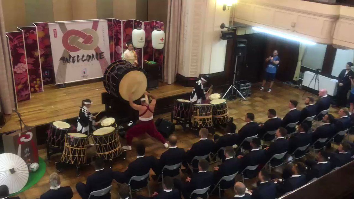Pretty banging Rugby World Cup welcome ceremony for England in Japan