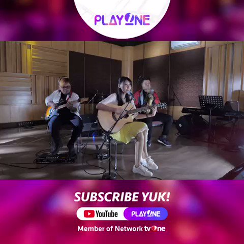 Dalam dunia percintaan ada yang namanya jatuh cinta, putus cinta atau putus nyambung. Pas banget nih buat kalian sobat playOne yang ingin nikmati singel Devta Pramesthi – Balikan Lagi. Kalian bisa langsung cek di channel YouTube playOne klik http://ow.ly/rSTA50wbplQ #playOne