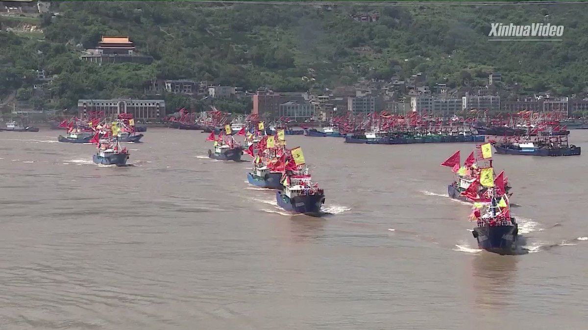 The #fishingseason starts in the East China Sea, as a months-long fishing ban is lifted #FlyOverChina