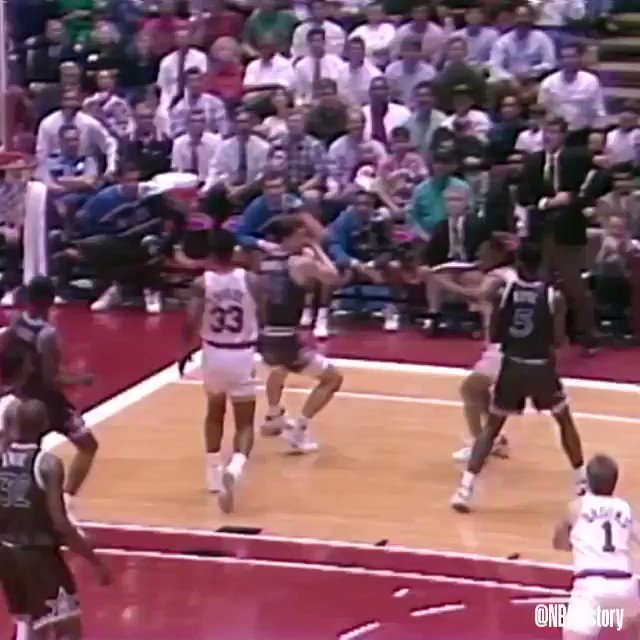 π₯ ROOKIE @SHAQ IN β93! #NBARookieWeek π₯