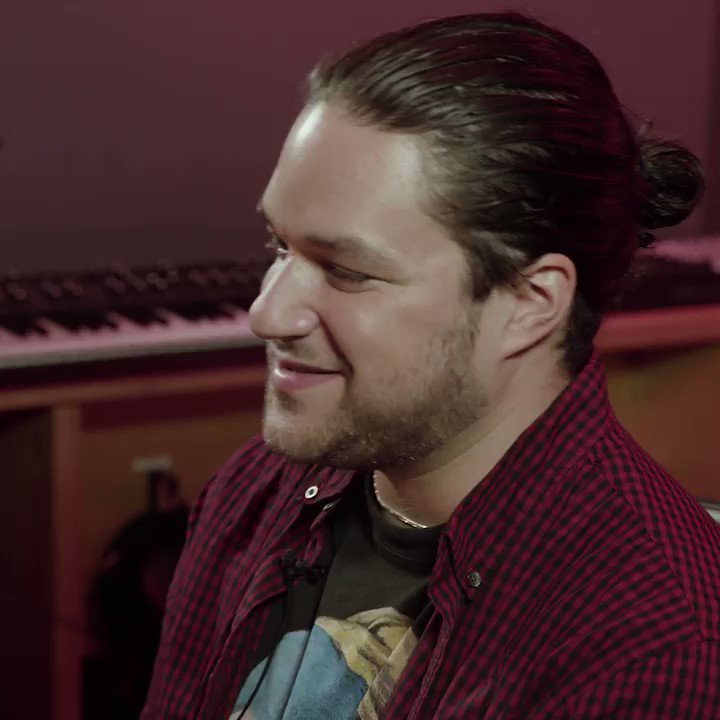 Legend of Zelda remix time. Welcome to our new series Score Flip, where producers reinterpret one of their favorite video game, film, or TV scores. For the inaugural episode, we asked @LouieLastic (Goldlink, Soulection) to flip The Ocarina of Time.Watch: https://www.youtube.com/watch?v=ItZL-LBo2is …