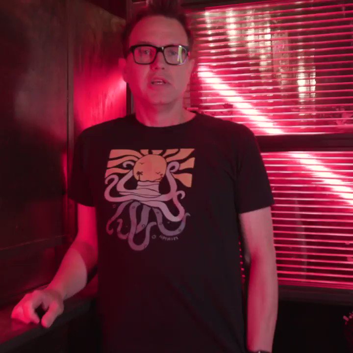 Attention @Blink182 fans 🚨Watch the band’s #NINEencores show live in NYC right now 👉https://spoti.fi/NINEencores