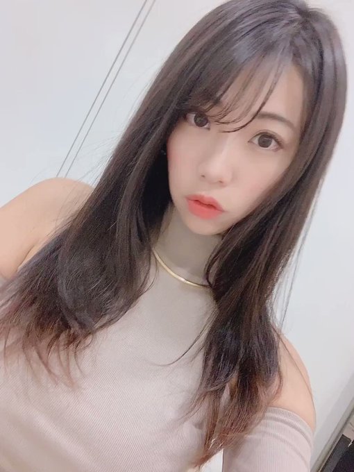 グラビアアイドル鈴木ふみ奈のTwitterエロ動画3