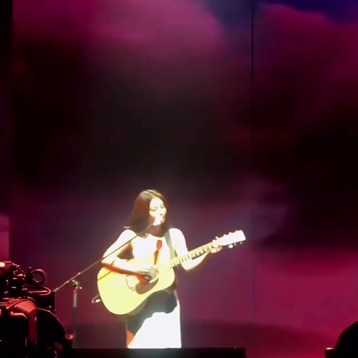 jennie loops (@jnkloops) on Twitter photo 2019-09-22 17:11:15 close up of jennie covering โbest partโ on the guitar ๐ close up of jennie covering โbest partโ on the guitar ๐