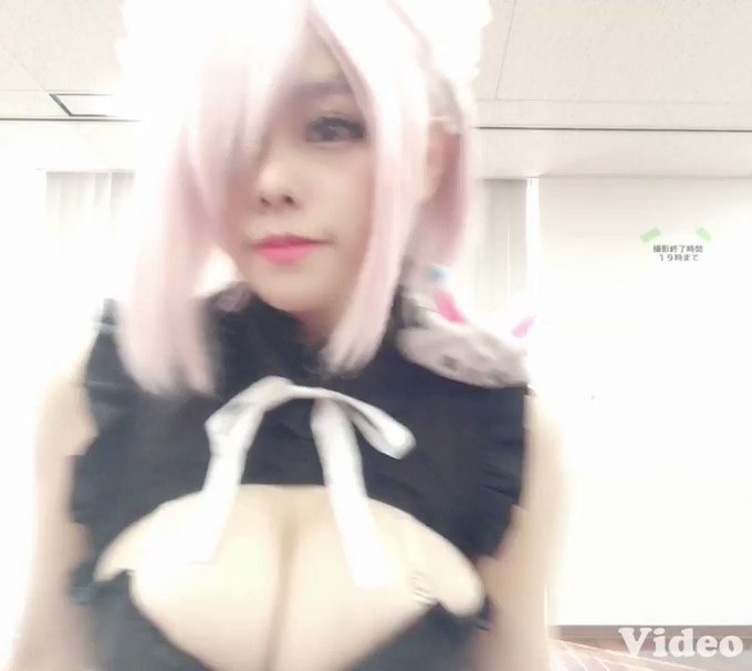 コスプレイヤー絢愛ちよのTwitter動画45