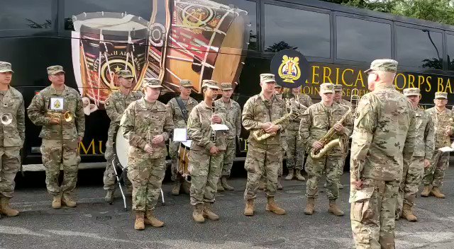 NISARG SHAH (@NISARG108) on Twitter photo 2019-09-22 15:24:14 American army band playing Indian National Anthem. Ultimate high. Jai Ho and Jai Hind.🙏🙏🇮🇳🇮🇳🇮🇳🇮🇳 American army band playing Indian National Anthem. Ultimate high. Jai Ho and Jai Hind.🙏🙏🇮🇳🇮🇳🇮🇳🇮🇳