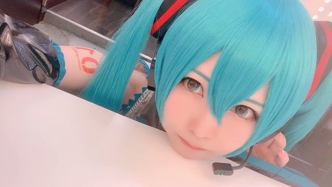 コスプレイヤーしらゆき(しらゆきミク)のTwitter動画1