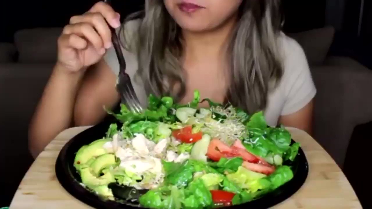 Derrick on X: “Professor Elm eating Chikorita after nobody picked 