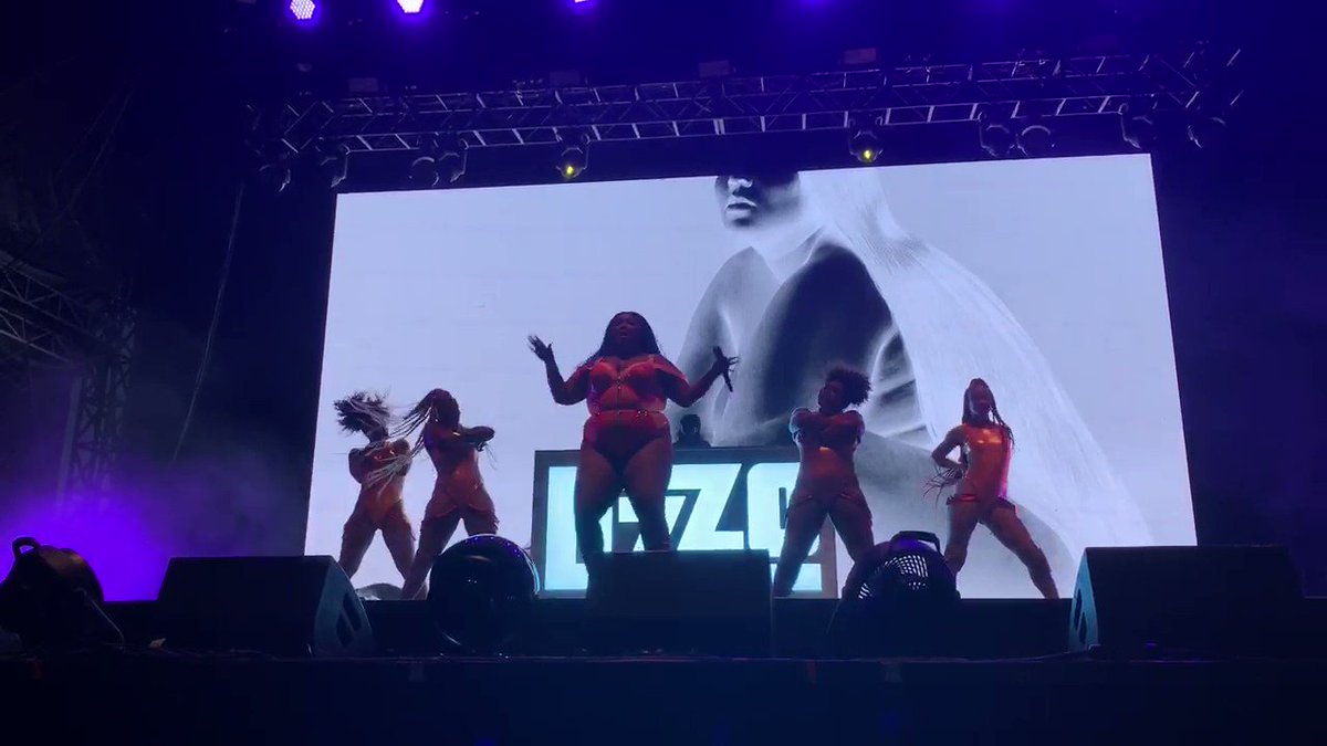 WATCH OUT FOR THE BIG GRRRLS @lizzo LIZZOOOOO.