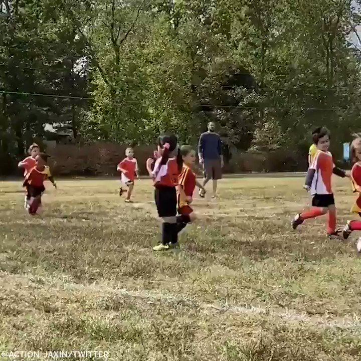 ESPN (@espn) on Twitter photo 2019-10-07 22:01:04 This kids been practicing his flopping π (via @Action_Jaxin) This kids been practicing his flopping π (via @Action_Jaxin)
