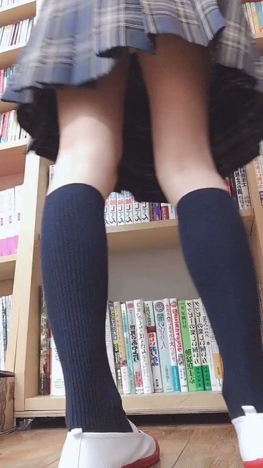AV女優山井すずのTwitterエロ動画2
