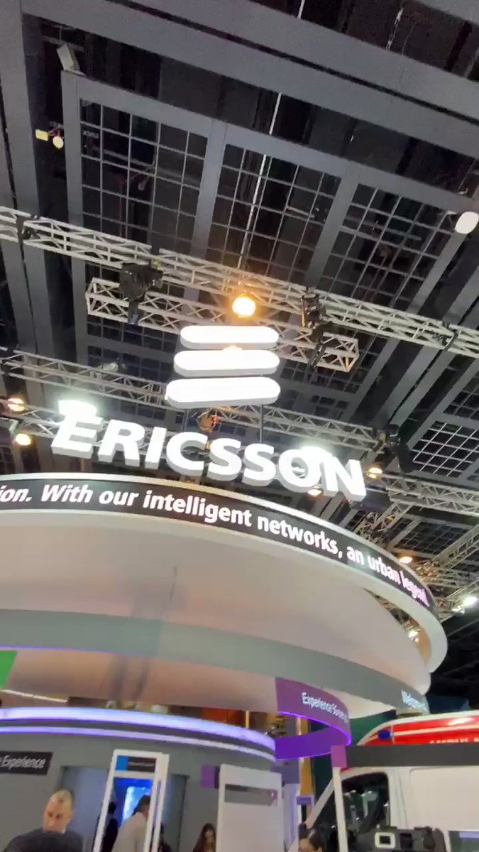 I spent sometime understanding and experiencing how #5G will impact life beyond mobile at the .@EricssonMEA stand at @GITEXTechWeek in Dubai. Full video showing 5G in action coming to my YouTube channel soon 👀