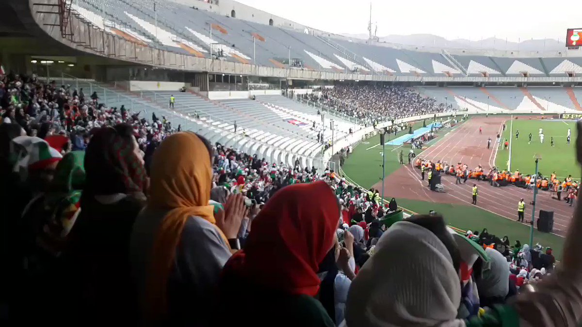 Yasin Ramin On Twitter Ø¯Ø®ØªØ± Ø¢Ø¨ÛŒ Ø¬Ø§ÛŒ ØªÙˆ Ø®Ø§Ù„ÛŒ ÛŒÚ©ÛŒ Ø³ÙˆØ®Øª ØªØ§ Ù†Ú¯Ø°Ø§Ø±Ø¯ Ø¨Ø§Ù‚ÛŒ Ø§ÛŒÙ† Ù†Ø³Ù„ Ø¨Ø³ÙˆØ²Ø¯ Ø§Ù…Ø±ÙˆØ² Ø¢Ø²Ø§Ø¯ÛŒ Ù…Ø­ØµÙˆØ± Ù…Ù‚Ø¯Ù…Ù‡ Ø¢Ø²Ø§Ø¯ÛŒ Ø®ÙˆØ§Ù‡Ø¯ Ø¨ÙˆØ¯ Ø¨Ø§ Ù…Ù† Ø¨Ù‡ ÙˆØ±Ø²Ø´Ú¯Ø§Ù‡ Ø¨ÛŒØ§ Https T Co Wfldnrzlyq
