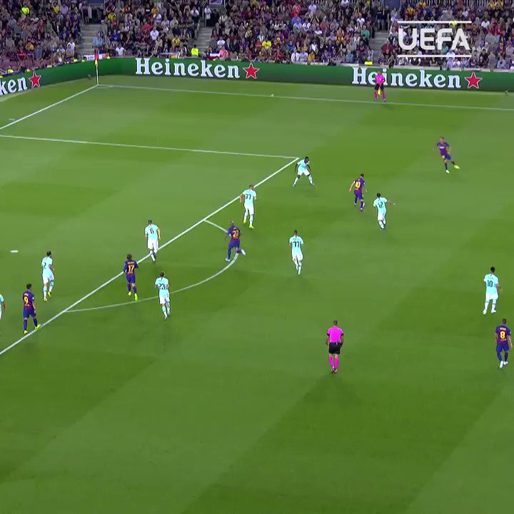 The sweetest of strikes from Suรกrez ๐
๐ Happy birthday @LuisSuarez9!
๐2โฃ0โฃ1โฃ5โฃ
#UCL | @FCBarcelona