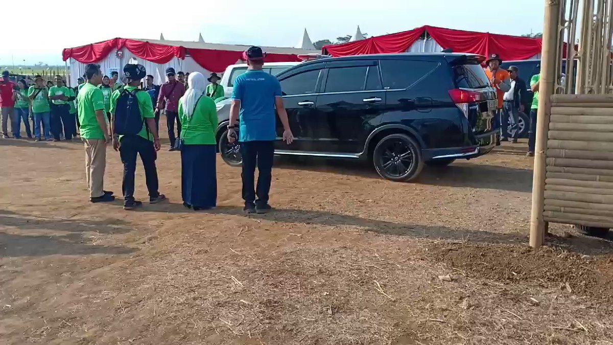 LiveKedatangan Bapak Gubernur Jawa Tengah#kongressampahjateng#kongressampah2019#jatenggayeng#ganjarpranowo
