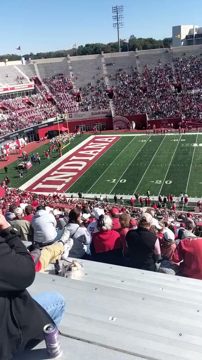@Trevornoah Awesome show last night. Friend captured this moment @IUBloomington football game today #SweetCaroline #LoudAndClearTour