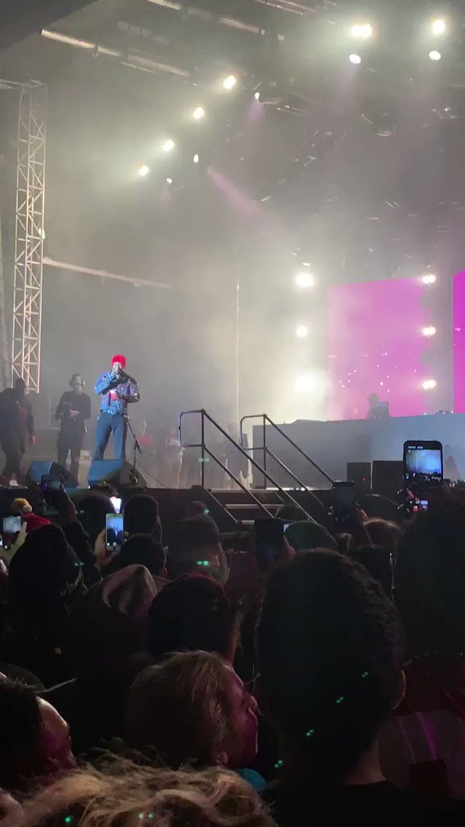 GLOCK (@GlockRivers) on Twitter photo 2019-10-13 17:05:23 YG BOUT TO GET THIS KID IN TROUBLE WITH HIS FAMILY😂 YG BOUT TO GET THIS KID IN TROUBLE WITH HIS FAMILY😂