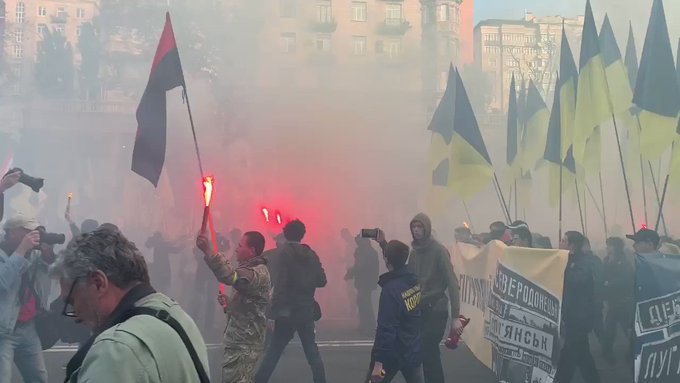 Встроенное видео