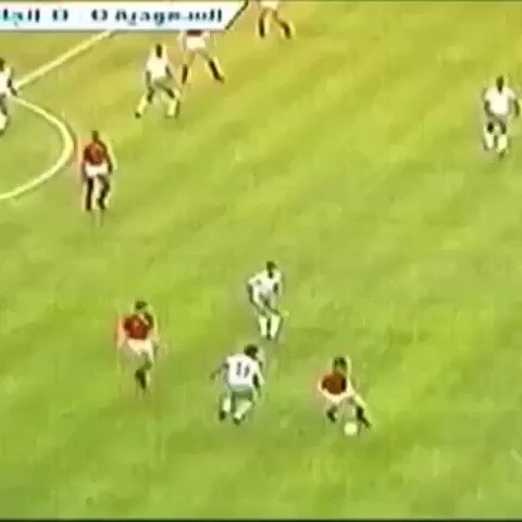 لن ولم تنجب الملاعب العربيه مثل هذا اللاعب شئتم ام ابيتم اسطوره لن تتكرر 👌🏻💛💛💛💛💛💛