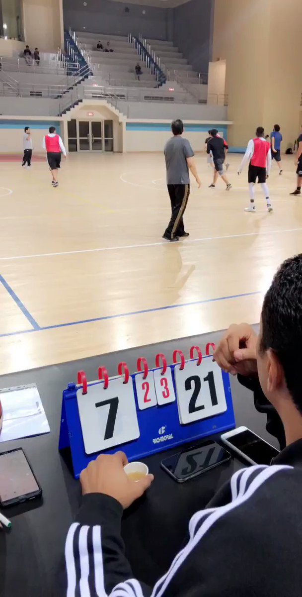 ♦️عاجل نتيجة المباراة الاولى من الدور النصف النهائي: 🏀فوز كلية #الهندسة على كلية #الاقتصاد والادارة بنتيجة 21 / 7الف مبروك لكلية @EngineeringWeb التأهل للدور النهائي من البطولة 👏