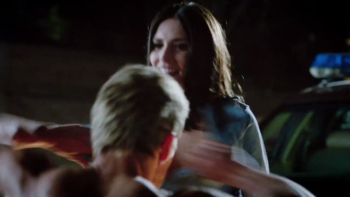 Karolina Wydra – True Blood S07E01 (2014) – Celeb Nudity