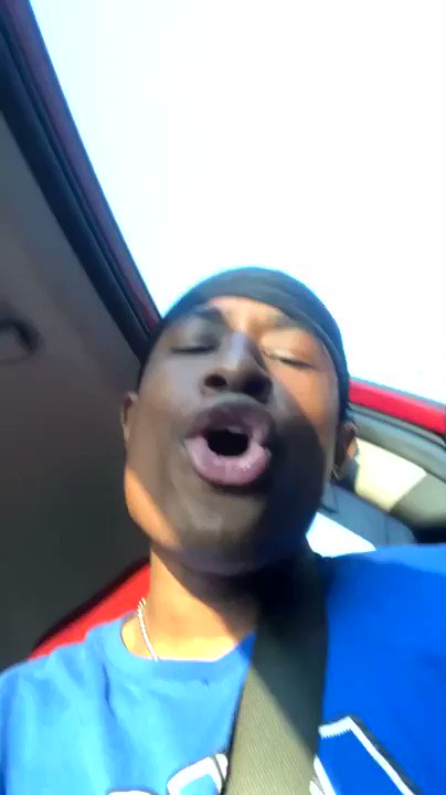 โ๐ฟ ๐ฃ๐ฑ๐ฎ แแผแฉแแTแดแ ๐๐ (@Rjwright14) on Twitter photo 2019-10-18 02:57:43 Nobody: Absolutely nobody Me passionately in 2005: Nobody: Absolutely nobody Me passionately in 2005: