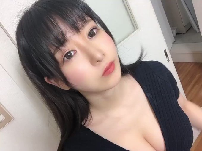 グラビアアイドル雨宮留菜のTwitterエロ動画15