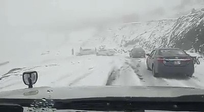 Heavy #snowfall in #Diamir, #BabusarTop and other northern areas increases cold in #Pakistan.
#Weather #Snowfall #Winter #Khabarwalay