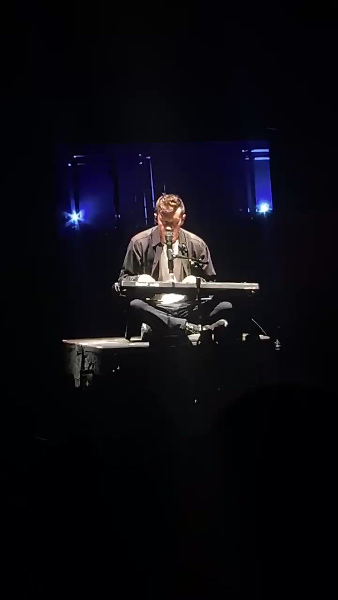 angel in disguise @tylerrjoseph #banditouncasville #banditotour