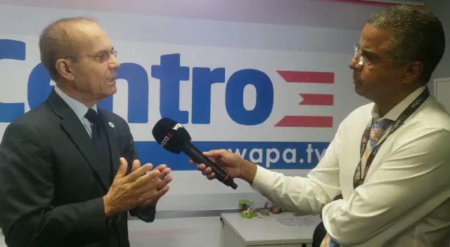 UPR (@UPR_Oficial) on Twitter photo 2019-10-20 22:12:14 Presidente de @UPR_Oficial , Dr. Jorge Haddock, reitera que siempre ha defendido mantener 11 recintos y no despedir empleados. Hace llamado a la comunidad universitaria a dejar atrás las diferencias y unirse contra los recortes. Presidente de @UPR_Oficial , Dr. Jorge Haddock, reitera que siempre ha defendido mantener 11 recintos y no despedir empleados. Hace llamado a la comunidad universitaria a dejar atrás las diferencias y unirse contra los recortes.
