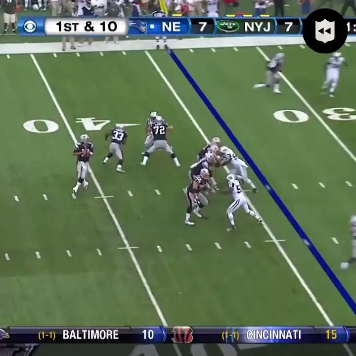 RT @PatsBuzz: Randy Moss was so special. https://t.co/SStRAyIb0t